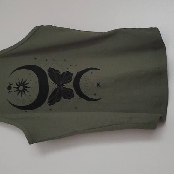 Torrid Celestial Fitted Rib High Neck Cropped Cami Olivine - Picture 4 of 14